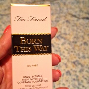 Too Faced Born This Way Foundation